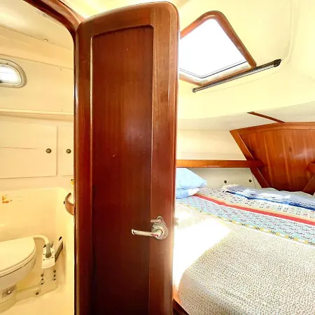 Yacht Anakaona-A Different Way To Stay! * Corralejo
